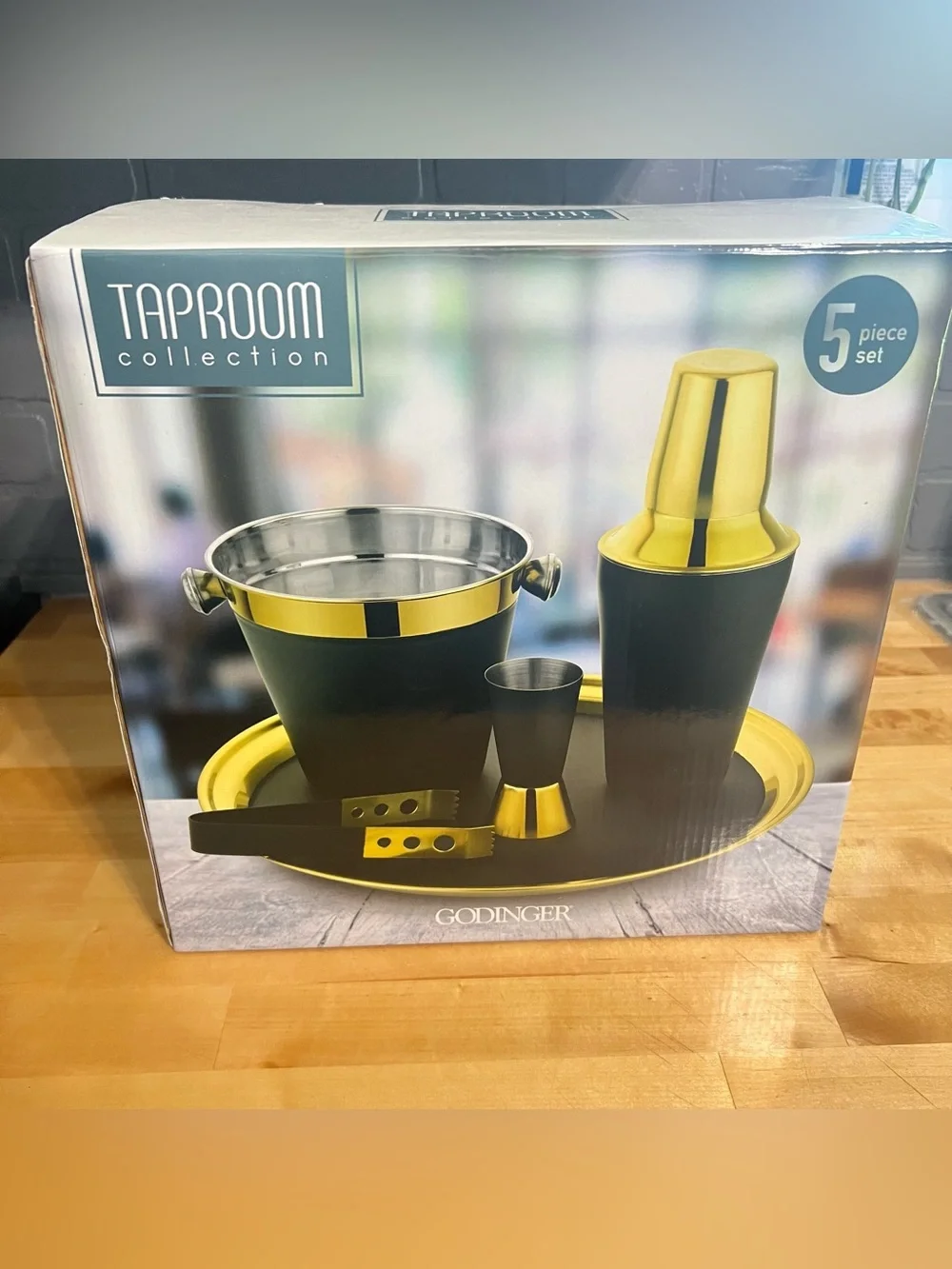 Godinger Taproom Collection 5 Piece Bar Set Bucket Jigger Tongs Shaker Tray